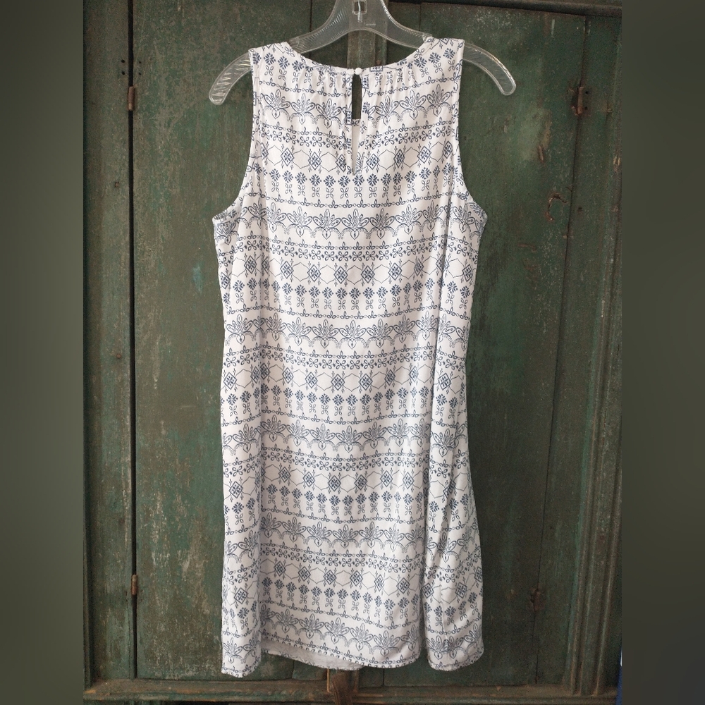 LOFT Outlet Sheath Dress Size Medium white & navy - Picture 2 of 6